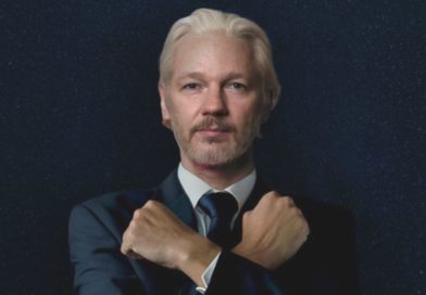 Jun 1: Movie – THE TRUST FALL – Julian Assange